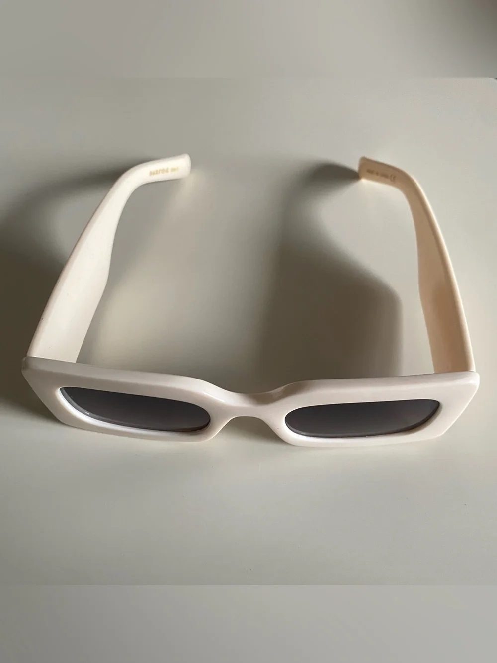 Parfois Off-White Rectangular Sunglasses